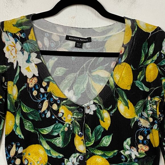 Boston Proper Black Lemon Print Cardigan Sweater Size Extra Small - Picture 3 of 6